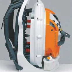 Stihl BR 350 Petrol Backpack Blower -Power Yard Zone 0d9755dcdc594626b6e72d75c27dfb71 4