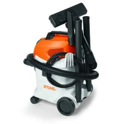 Stihl SE 33 Electric Vacuum Cleaner -Power Yard Zone 2589e54da40740bd85d8842fcb1273ed