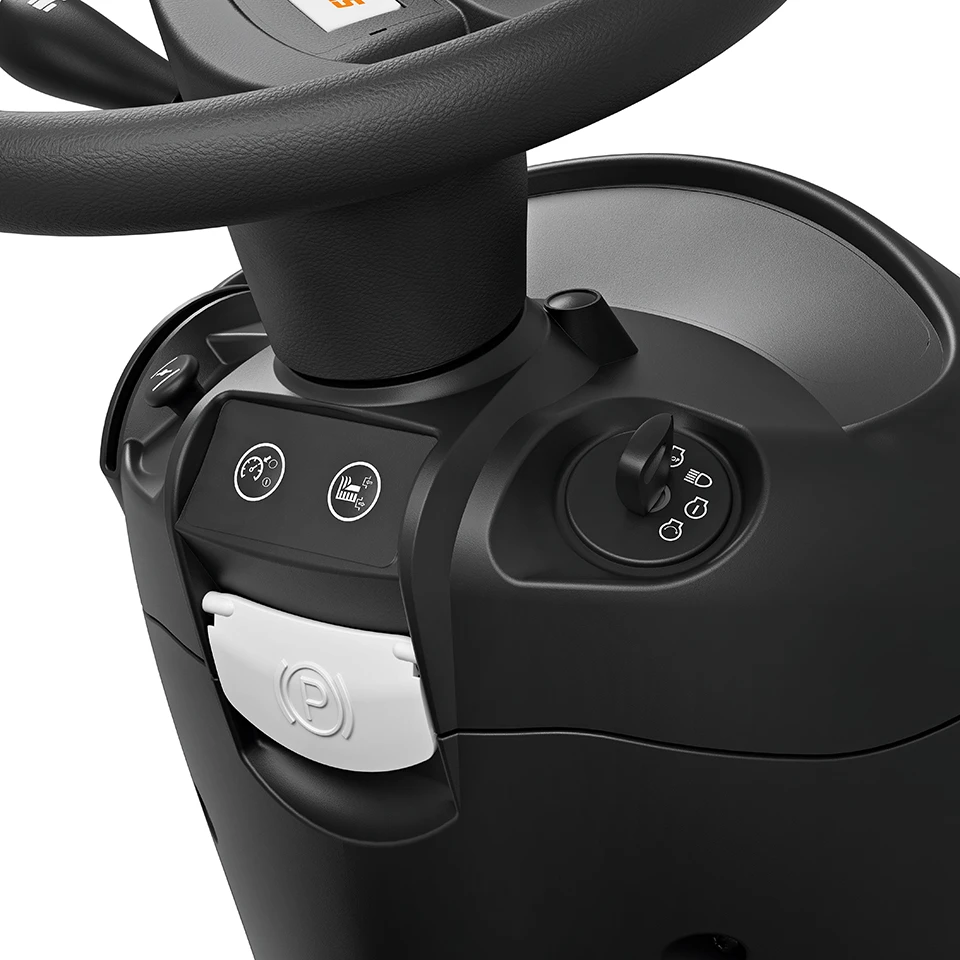 Stihl RT 6127 Petrol Ride-on Lawn Mower 5 Stihl RT 6127 Petrol Ride-on Lawn Mower - Image 3