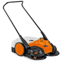Stihl KGA 770 Cordless Sweeping Machine – AP System -Power Yard Zone 8897c878badb4835b526bf2ee9ea57d4